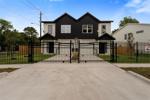 Photo of 7117 Springdale Street #B, Houston, TX 77028 (MLS # 37183732)