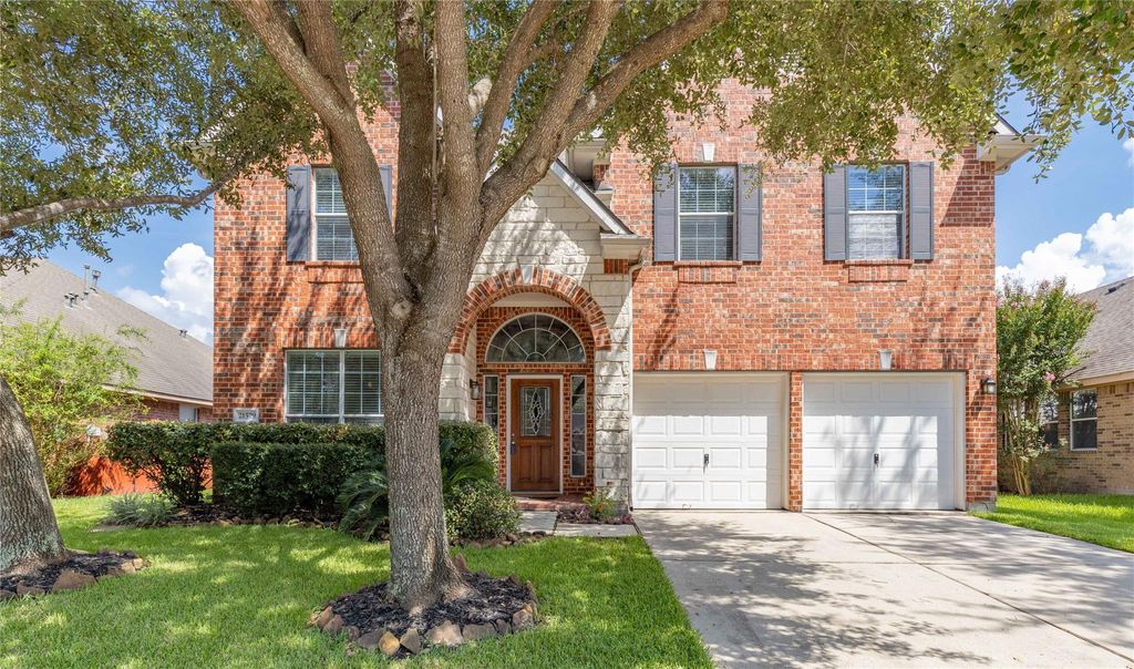 Photo of 21579 Tims Harbor Dr Drive, Kingwood, TX 77339 (MLS # 97811397)