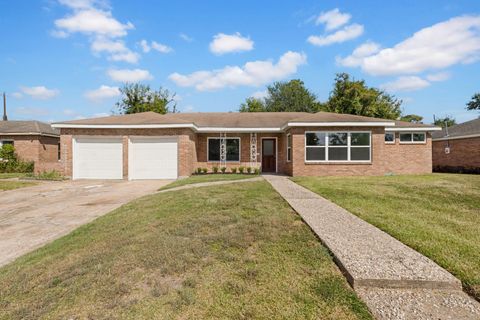 Photo of 3511 Arbor Street, Houston, TX 77004 (MLS # 84993409)