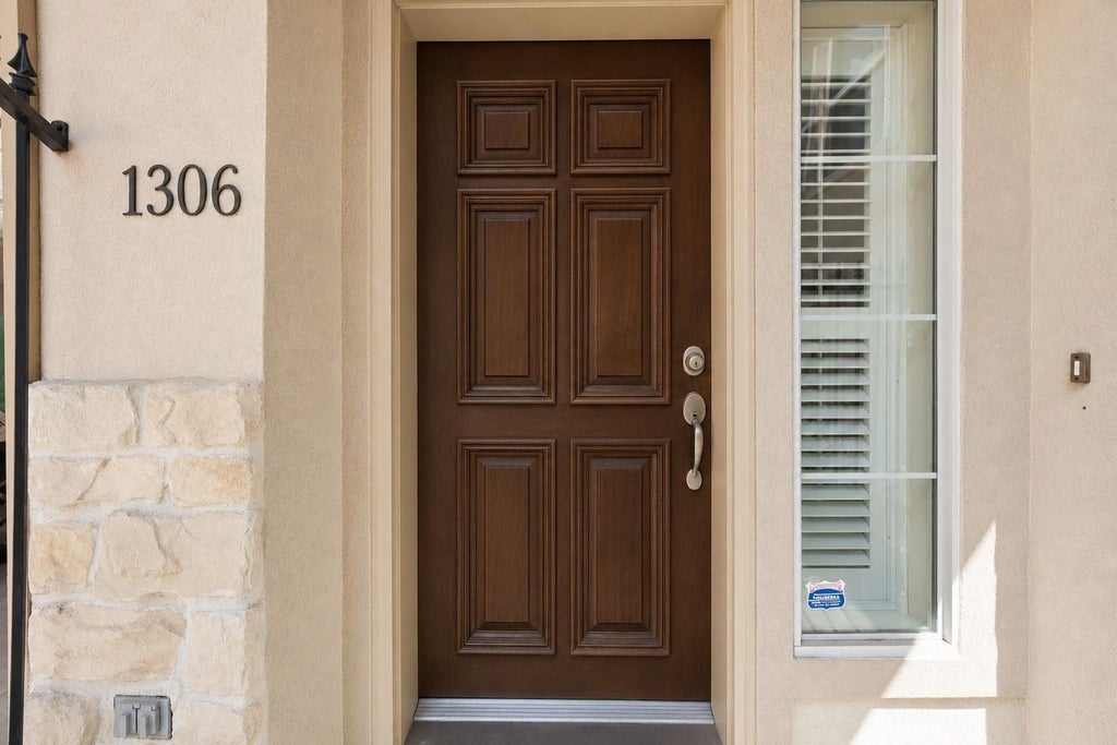 Photo of 1306 Cohn Street, Houston, TX 77007 (MLS # 50754243)