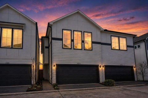Photo of 2323 Warhol Way, Houston, TX 77091 (MLS # 82127732)