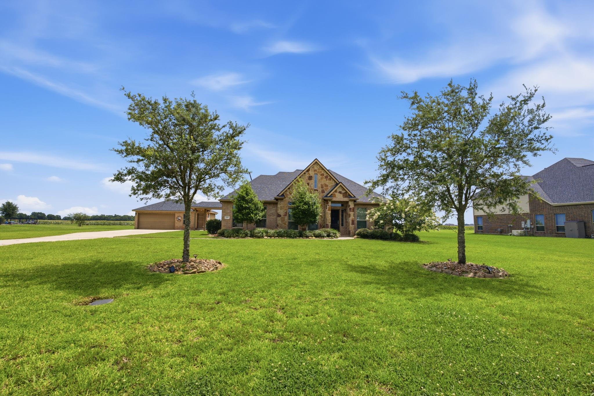 7419 Lake Ivie
