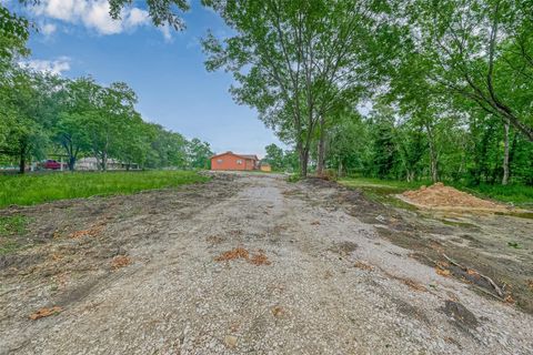 1031 County Road 491 Dayton TX 77535