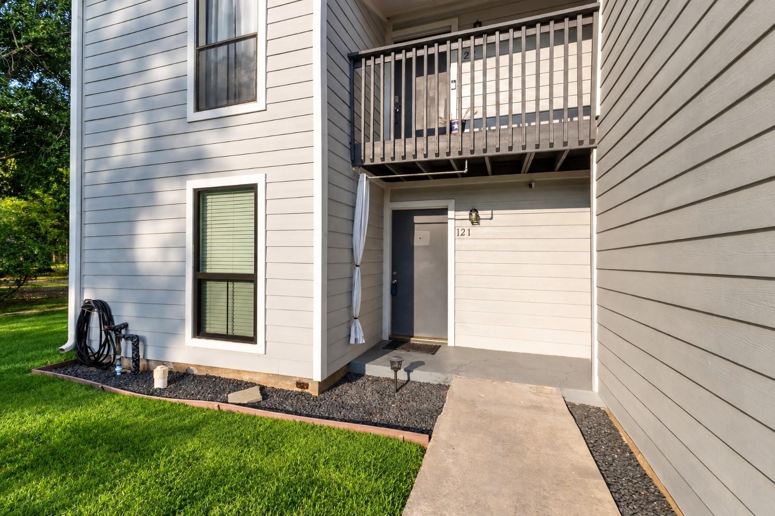 13151 Walden Road 121