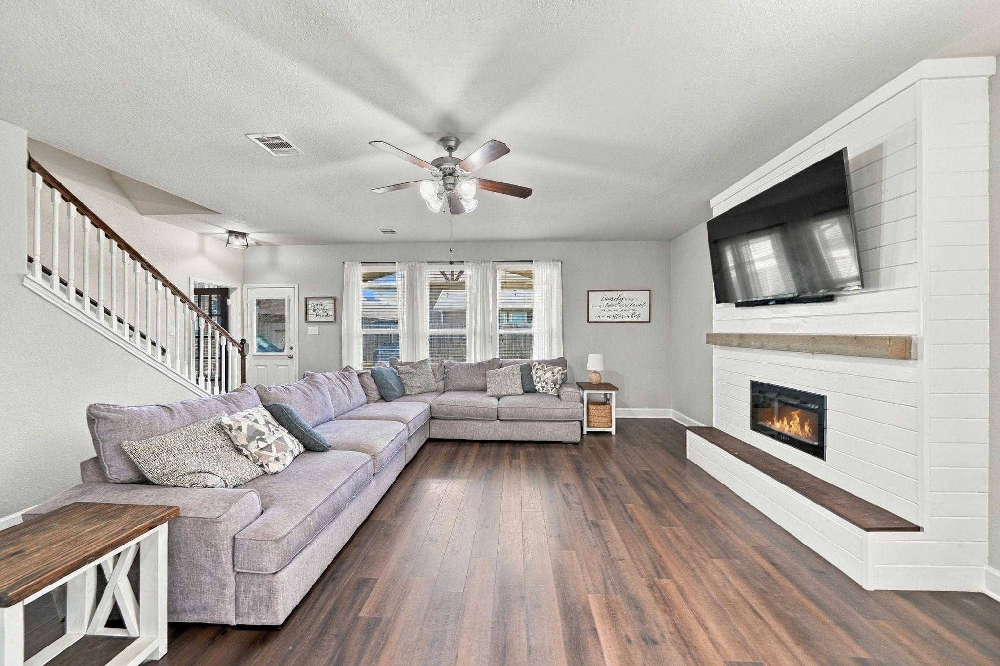 3406 Coopers Ridge Way