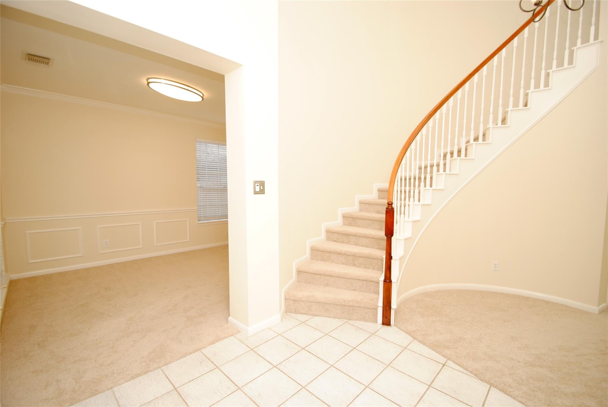 819 Fairpark Lane