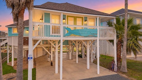 Photo of 319 Pompano Lane, Surfside Beach, TX 77541 (MLS # 13401080)