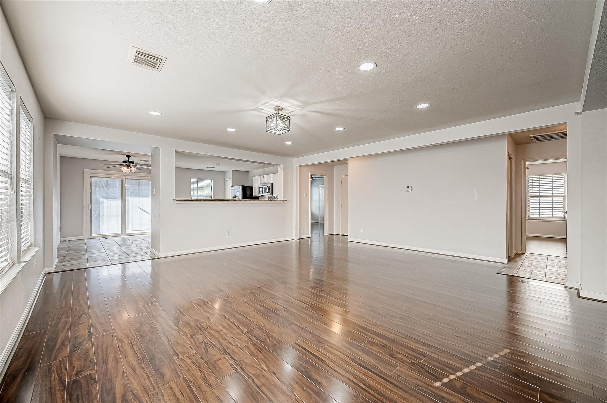 15711 Kings Cypress Lane