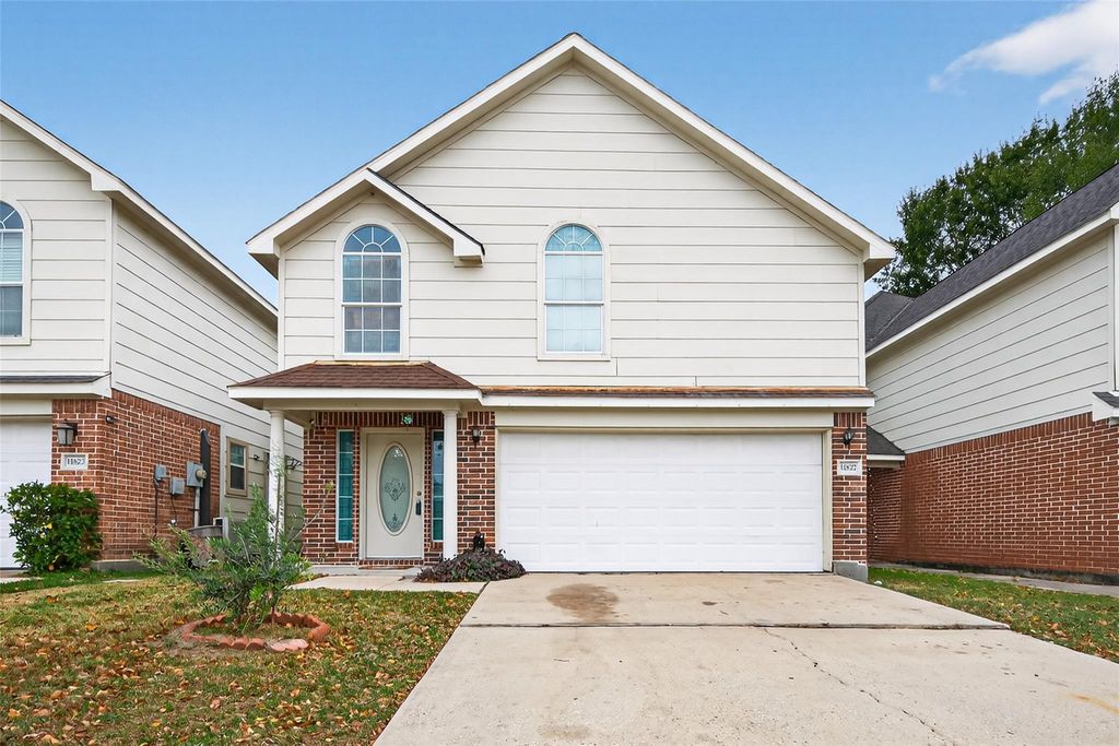 Photo of 11827 E Galwan Circle, Houston, TX 77070 (MLS # 70331296)