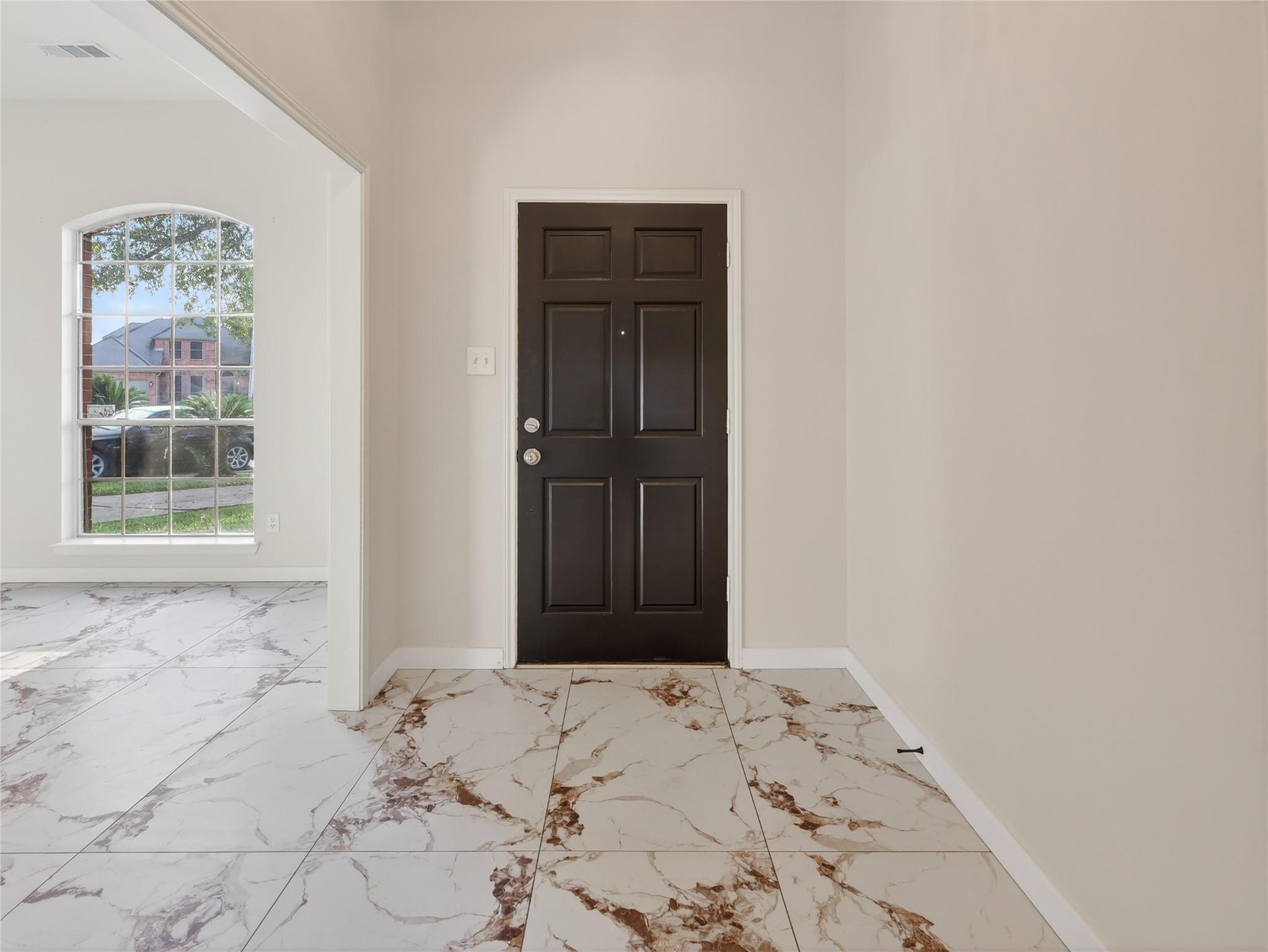 4418 W Thunderwood Circle