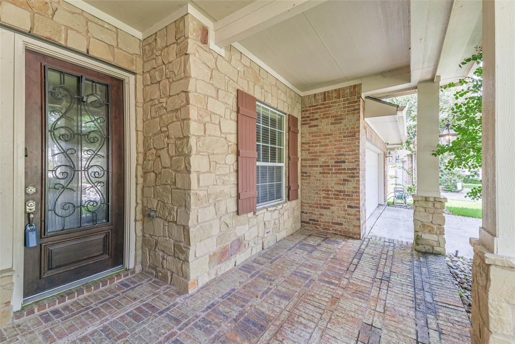 Photo of 13911 Desert Trace Court, Houston, TX 77044 (MLS # 61160535)