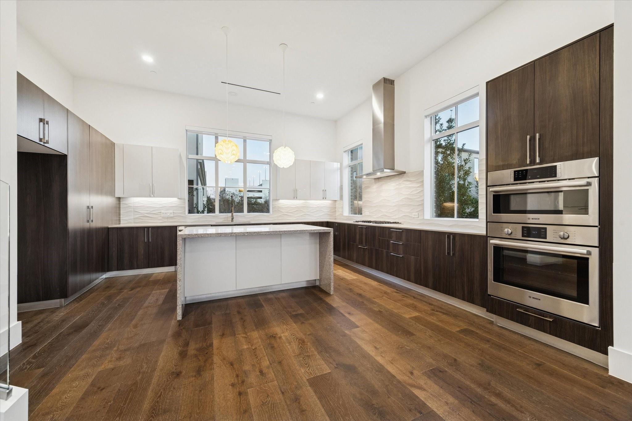 1430 Lake Pointe Parkway