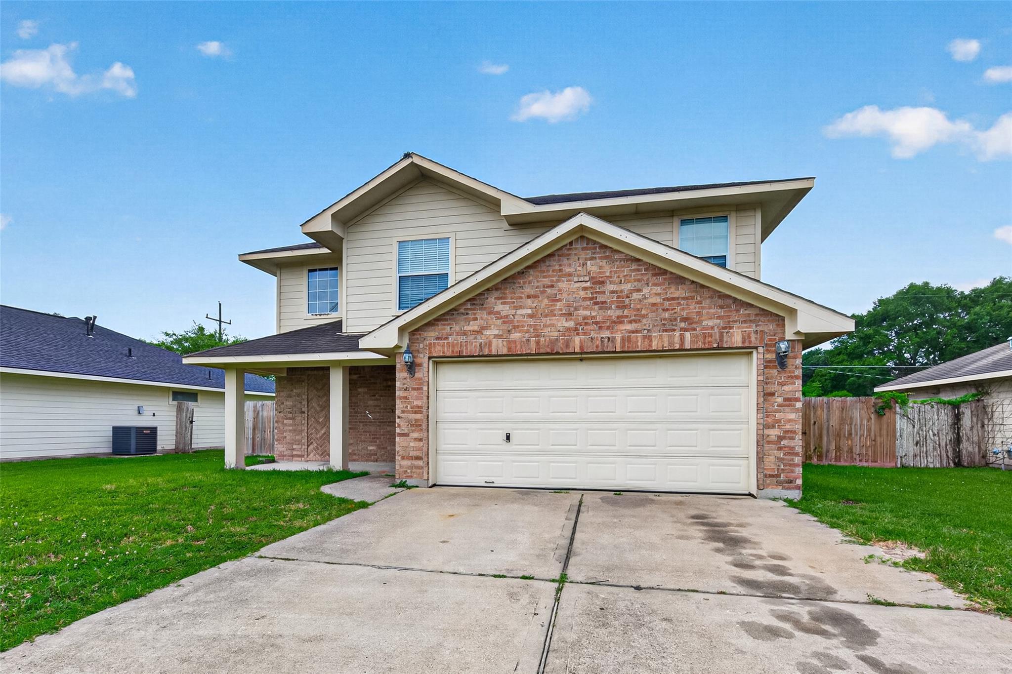 707 Mockingbird Street