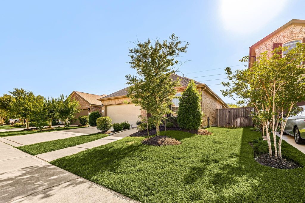 Photo of 11611 Brookside Arbor Lane, Richmond, TX 77406 (MLS # 50195264)