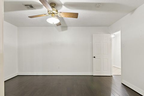 Tiny photo for 2705 Huckleberry Lane, Pasadena, TX 77502 (MLS # 82001458)