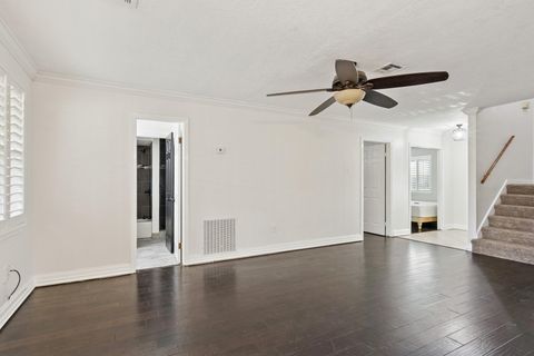 Tiny photo for 2705 Huckleberry Lane, Pasadena, TX 77502 (MLS # 82001458)
