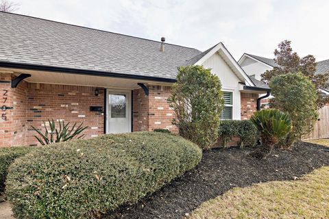 Tiny photo for 2705 Huckleberry Lane, Pasadena, TX 77502 (MLS # 82001458)