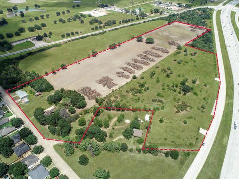 Vacant Land For Sale - 1412 Ward Bend Road<br/> Sealy, TX 77474