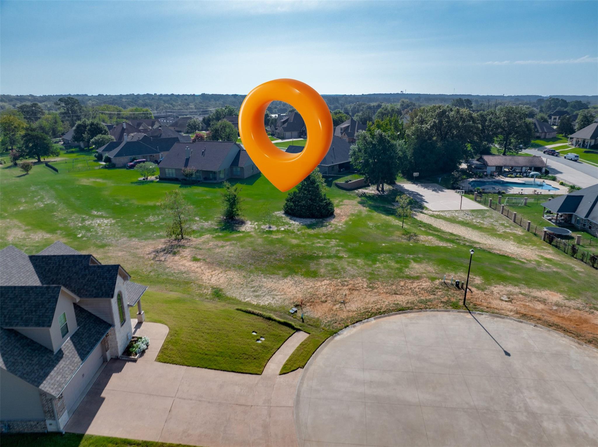 1401 Hannah Circle