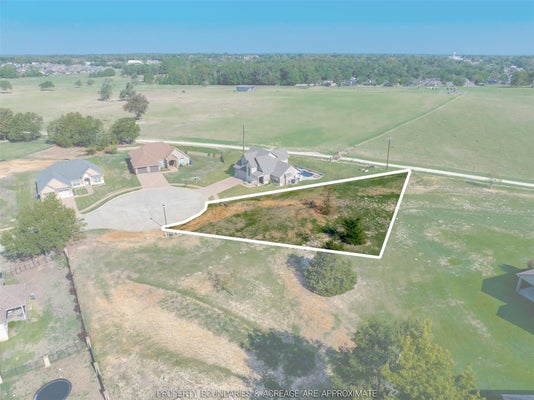 1401 HANNAH CIR, LINDALE, TX 75771 - Image 2765960c2cdcbc0178e2129f593eddbc/4081176259