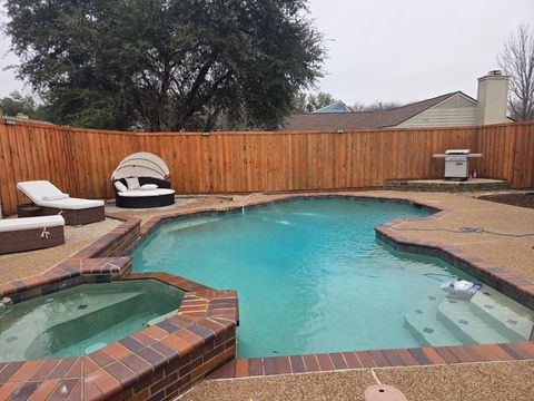 Homes For Sale - 3908 Valdez Court<br/> Plano, TX 75074