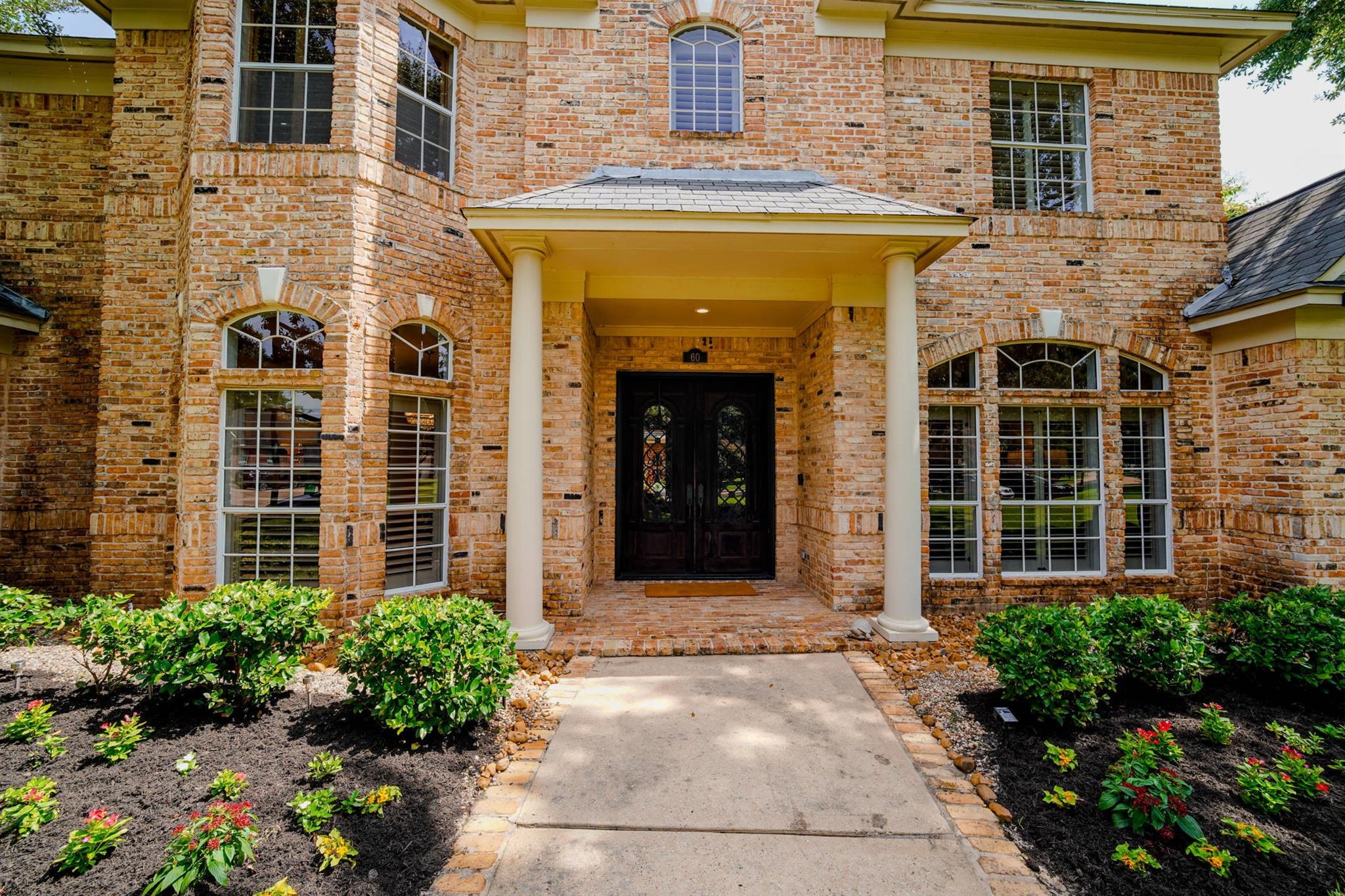 60 Champion Villa Drive