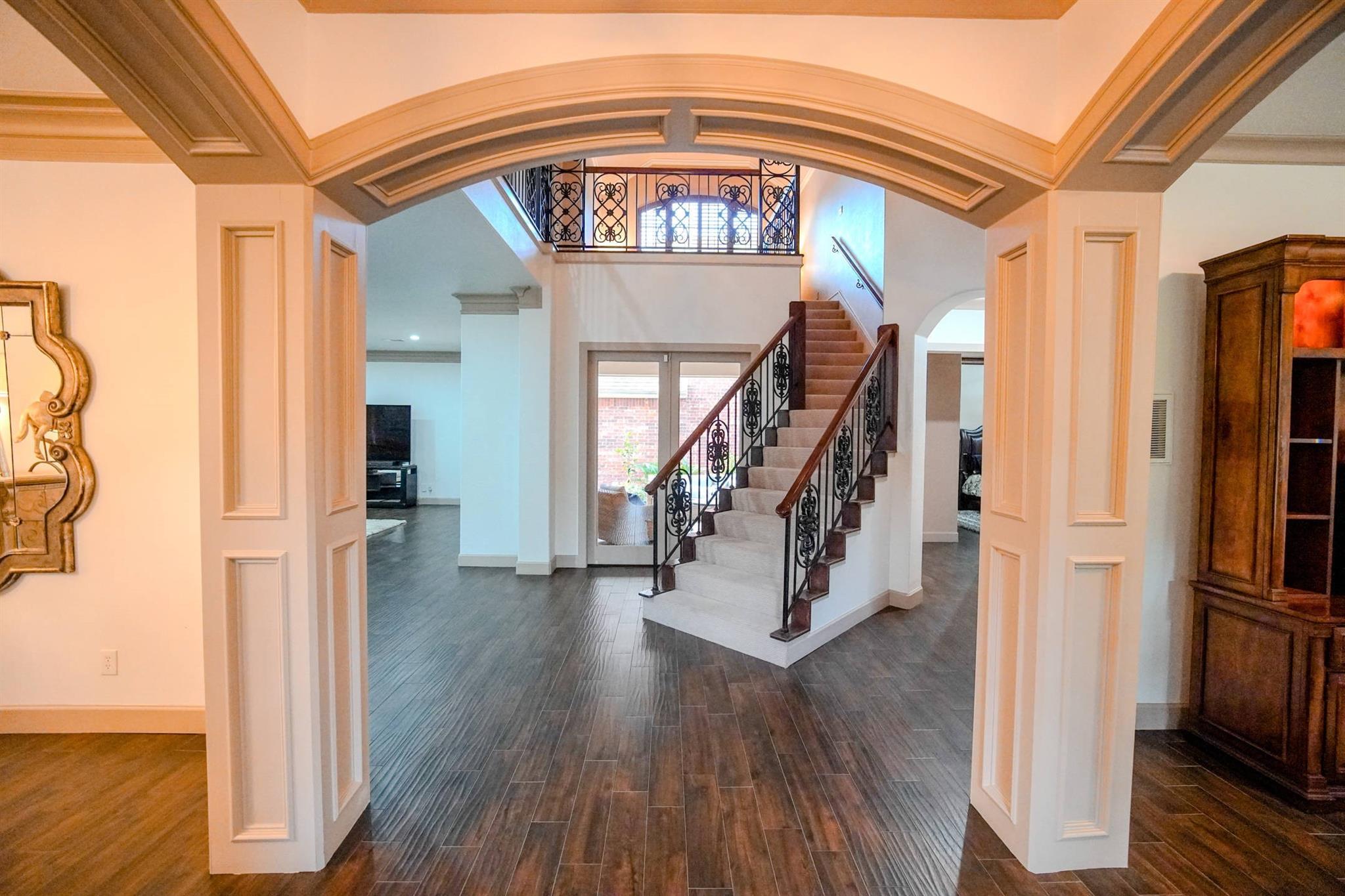 60 Champion Villa Drive