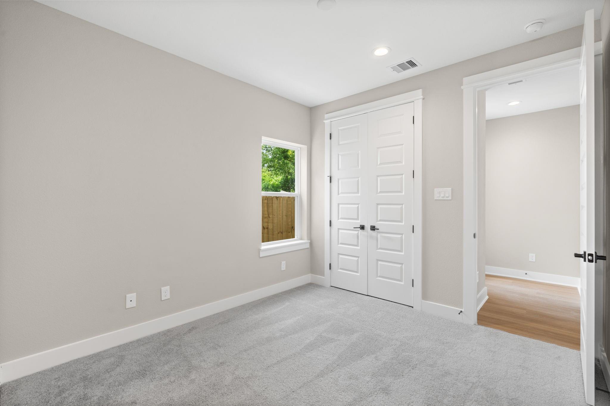 5822 Highland Sun Lane