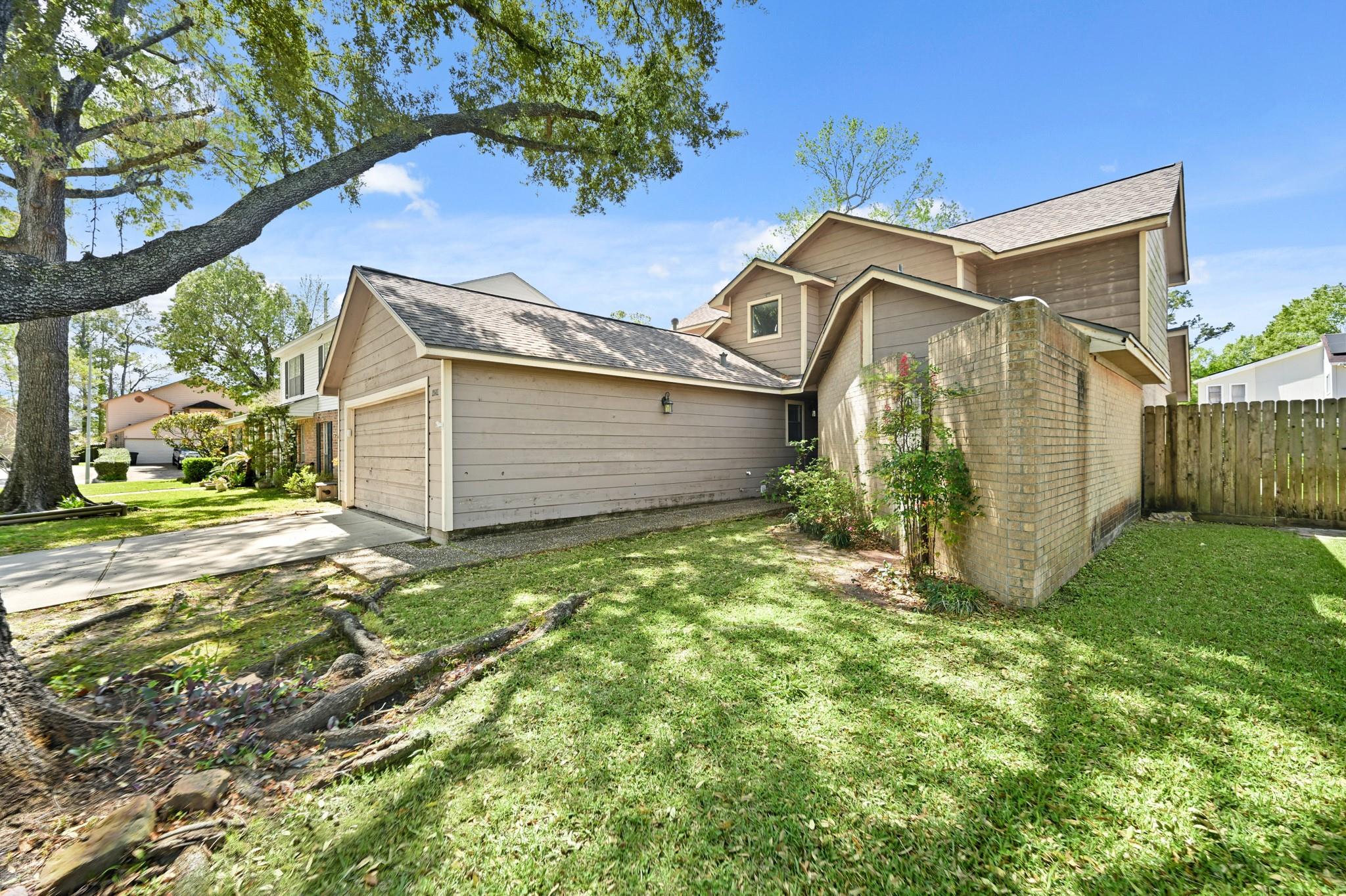 19507 Gamble Oak Drive