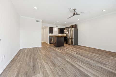 Apartment For Rent - 300 Pecore Street #17<br/> Houston, TX 77009