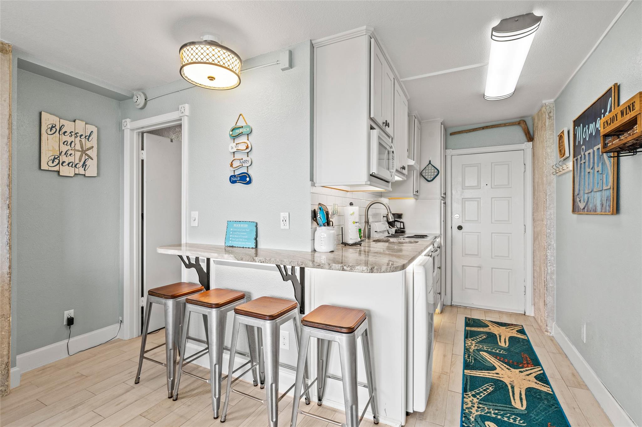 415 E Beach Drive 801