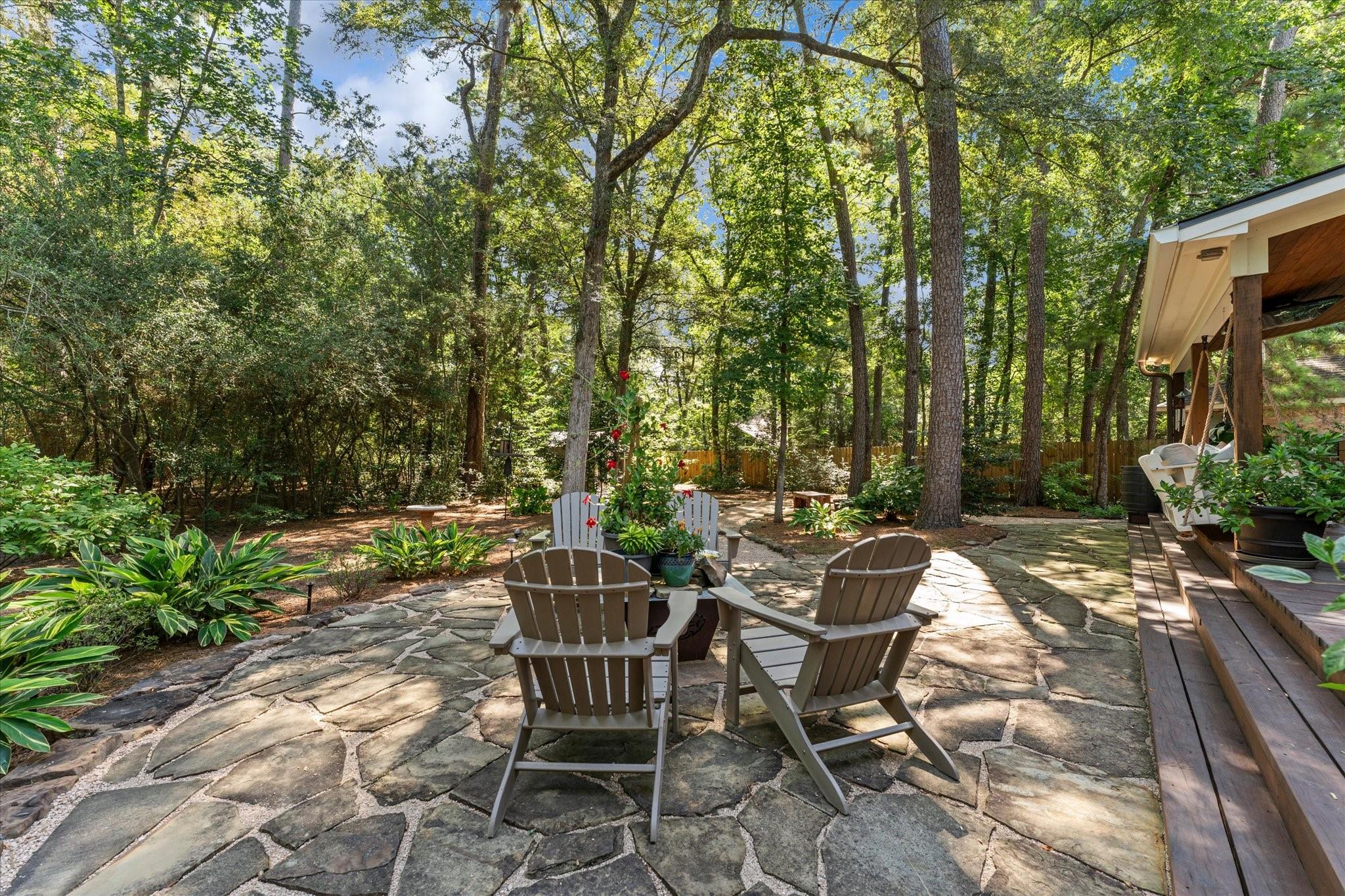 50 N Hollylaurel Circle