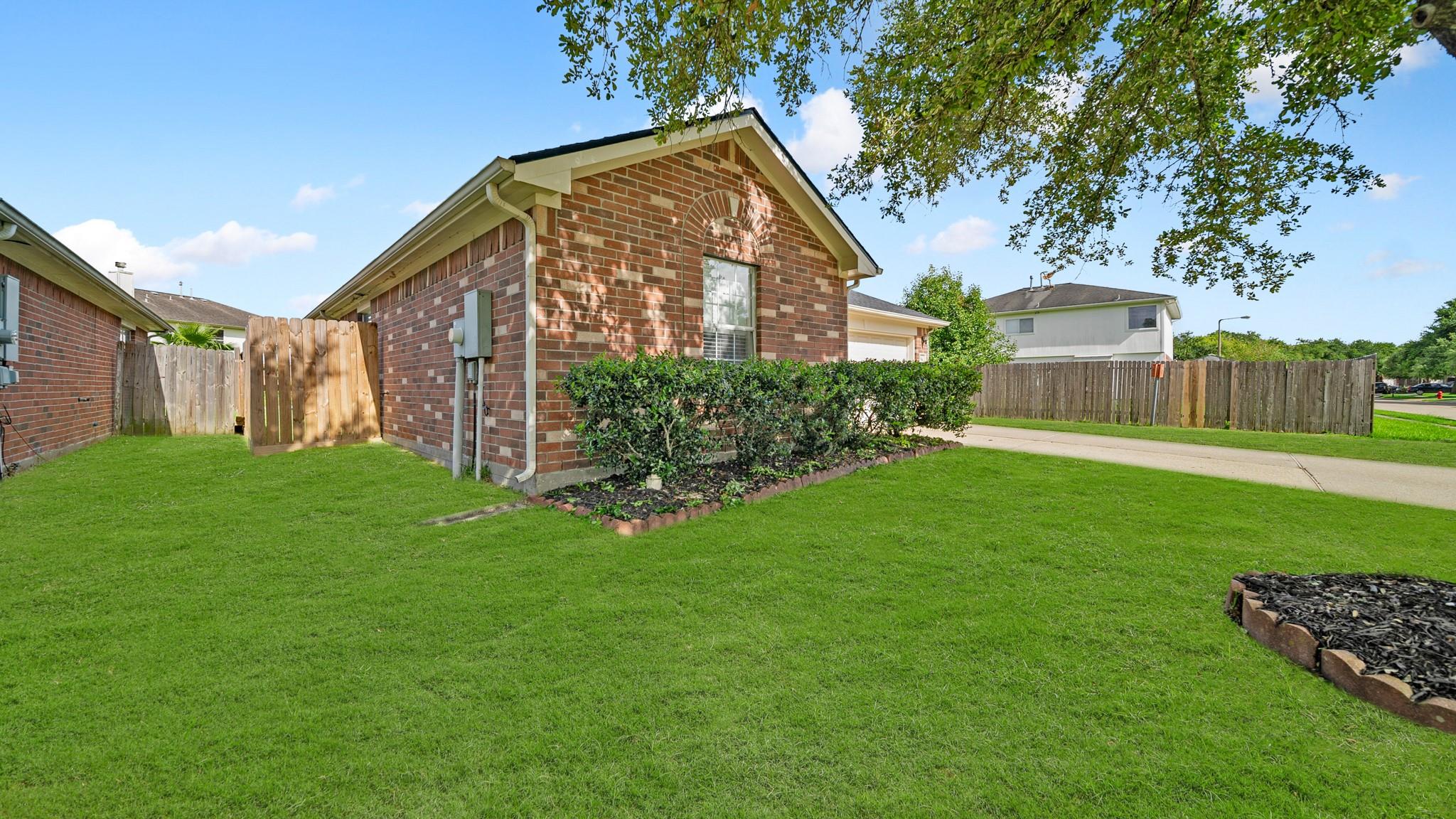 140 Bristol Bend Lane