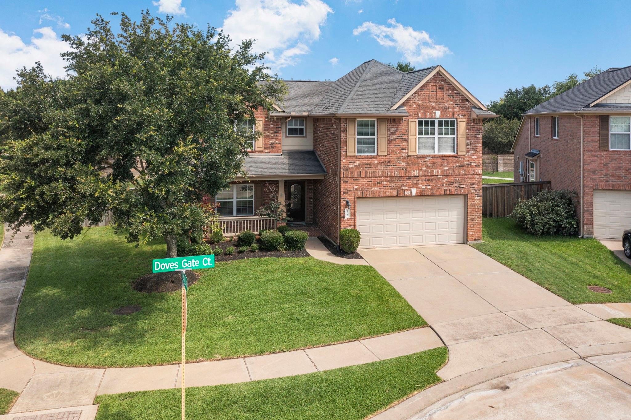 25210 Doves Gate Court
