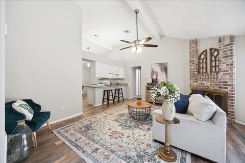 Photo of 11131 Thunderhaven Drive, Houston, TX 77064 (MLS # 72194615)