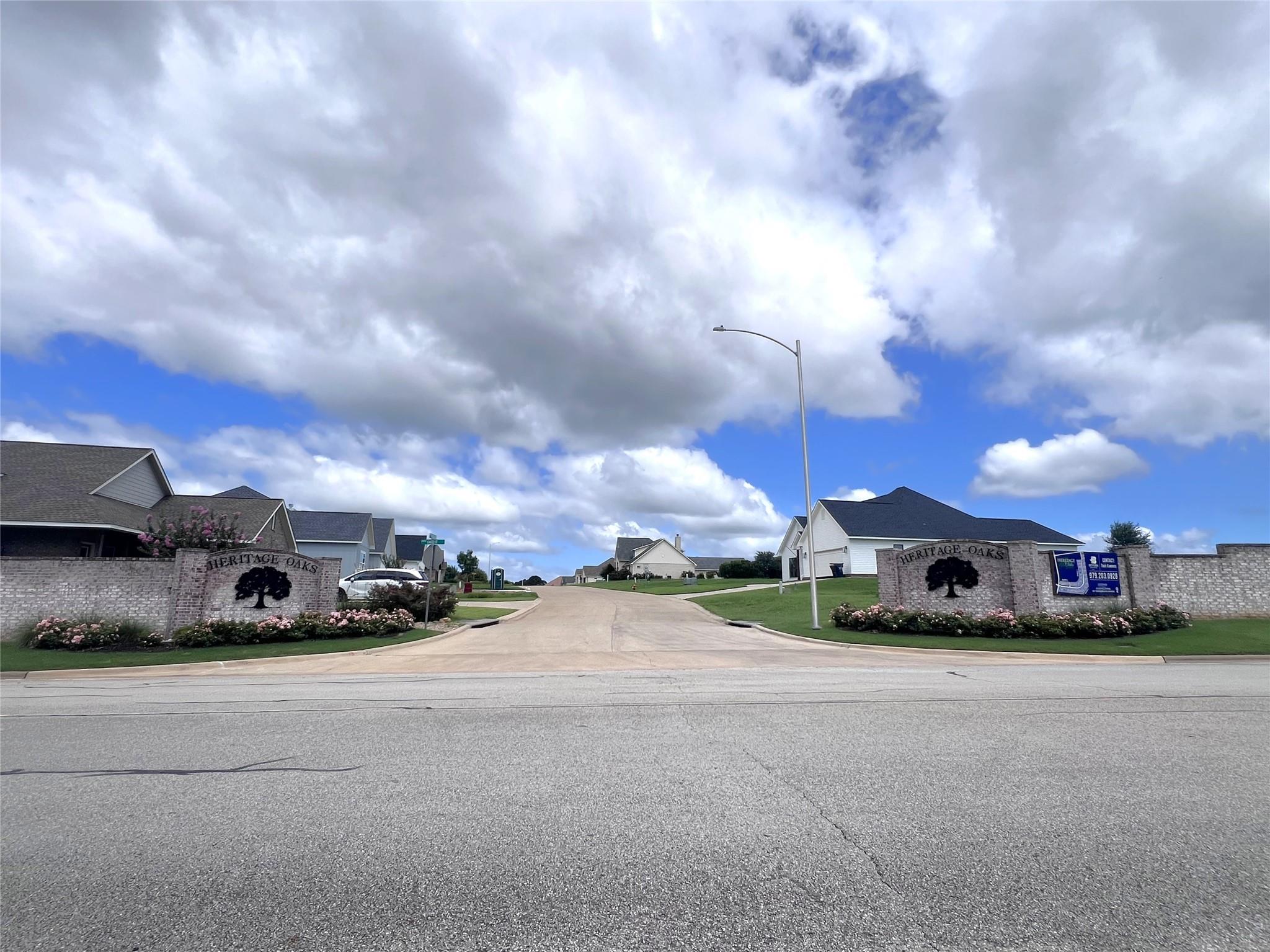 2423 Pecan Crossing Court