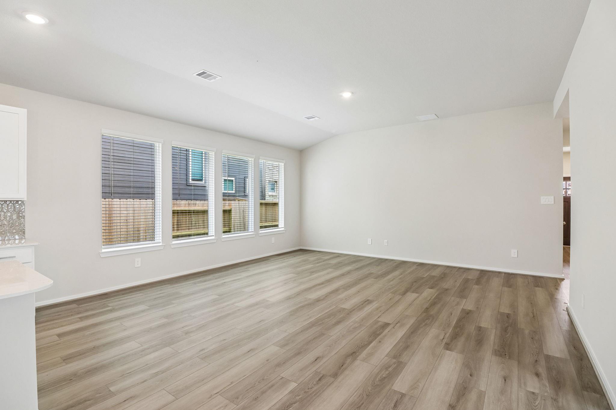 14040 Granger Pointe Lane