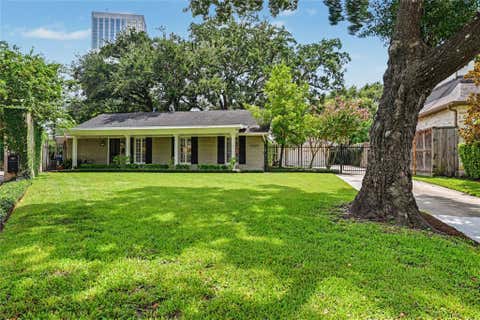 Photo of 5623 Overbrook Lane, Houston, TX 77056 (MLS # 56250747)