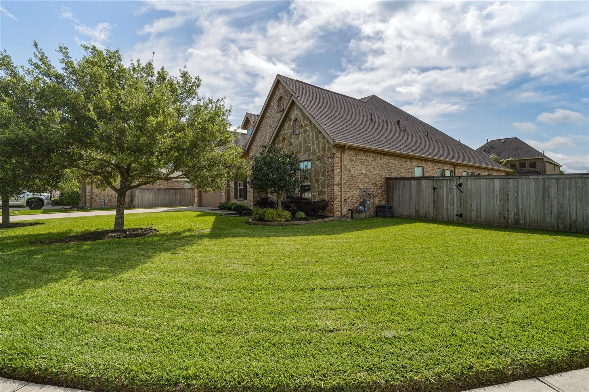 4039 Maybrook Lane