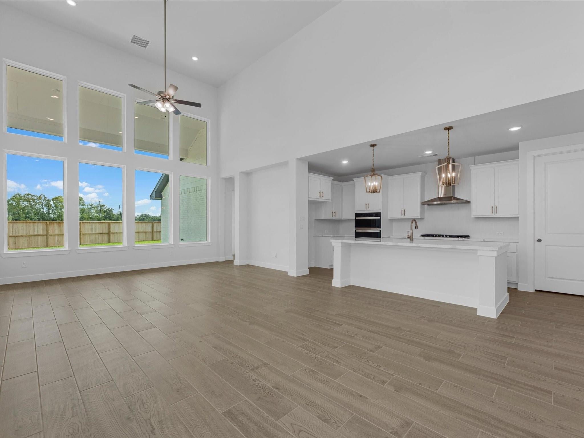 1106 New Haven Lane