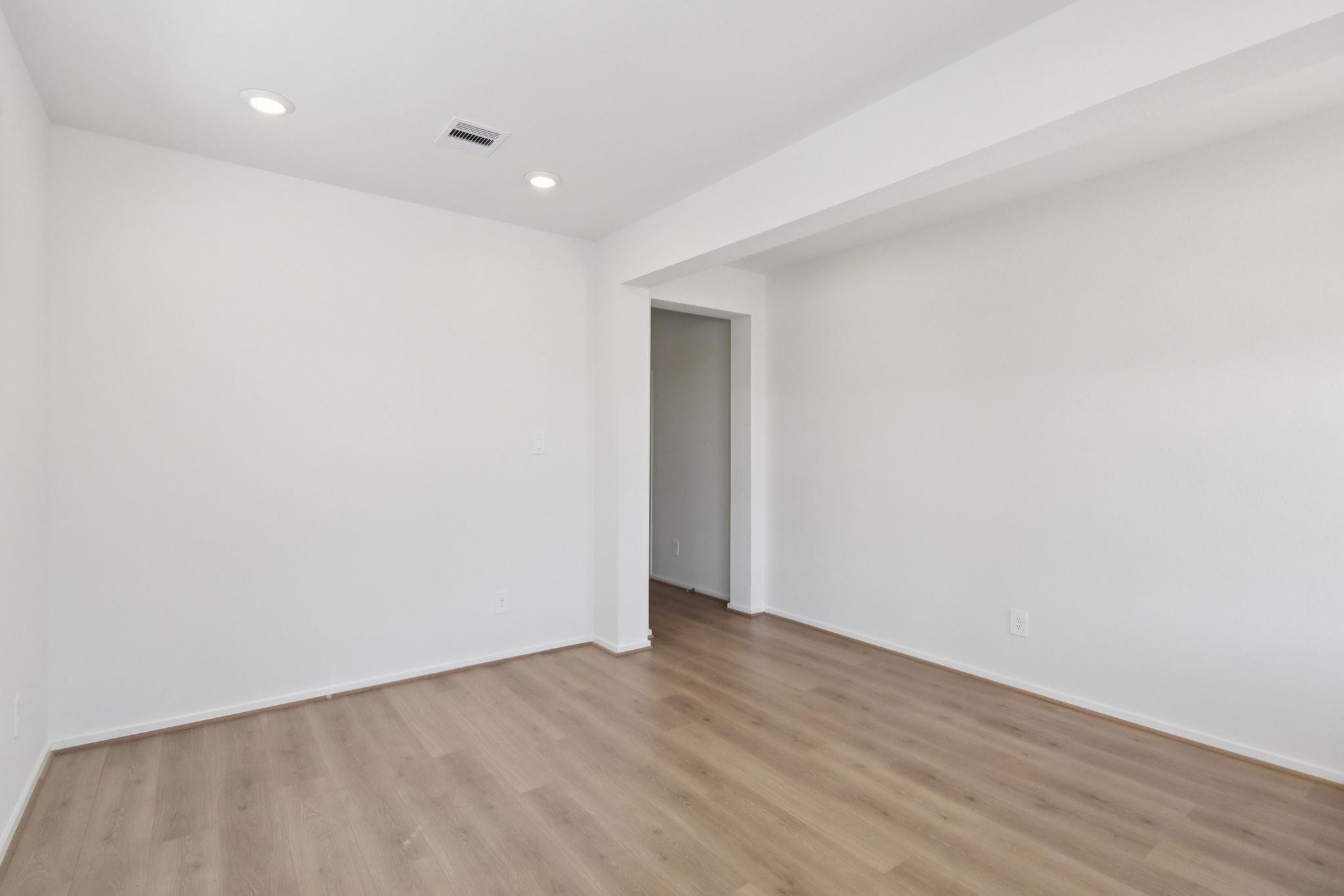 5909 Mockingbird Lodge Lane