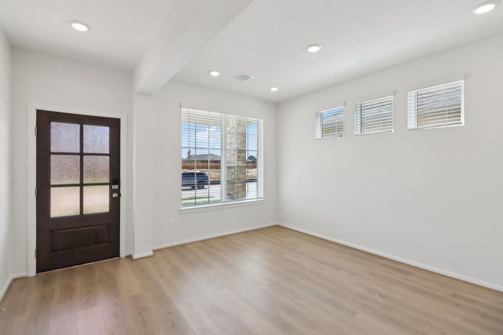 Photo of 5909 Mockingbird Lodge Lane, Pearland, TX 77584 (MLS # 70568307)