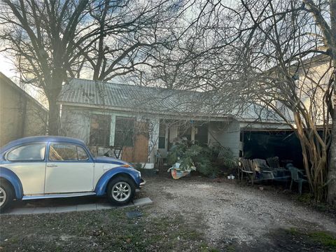 Tiny photo for 417 Malone Street, Houston, TX 77007 (MLS # 42528384)