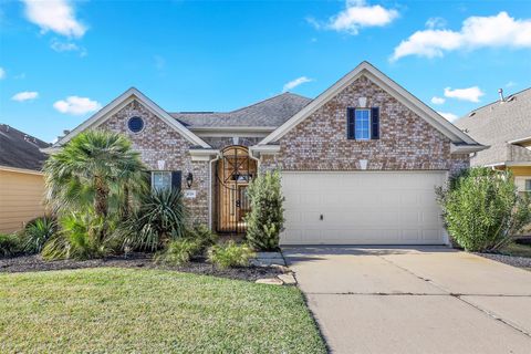 Photo of 5026 Gulf Stream Lane, Bacliff, TX 77518 (MLS # 78783089)