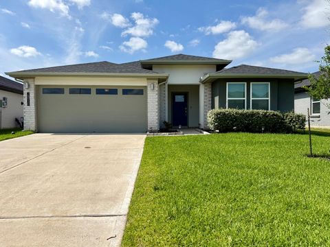 Photo of 28930 Yukon River Court, Katy, TX 77494 (MLS # 28083230)