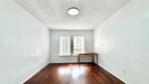 Tiny photo for 11889 Bobwhite Drive #834, Houston, TX 77035 (MLS # 2554237)