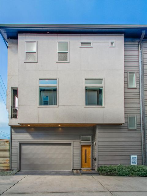 Photo of 4311 Marina Street, Houston, TX 77007 (MLS # 68490677)