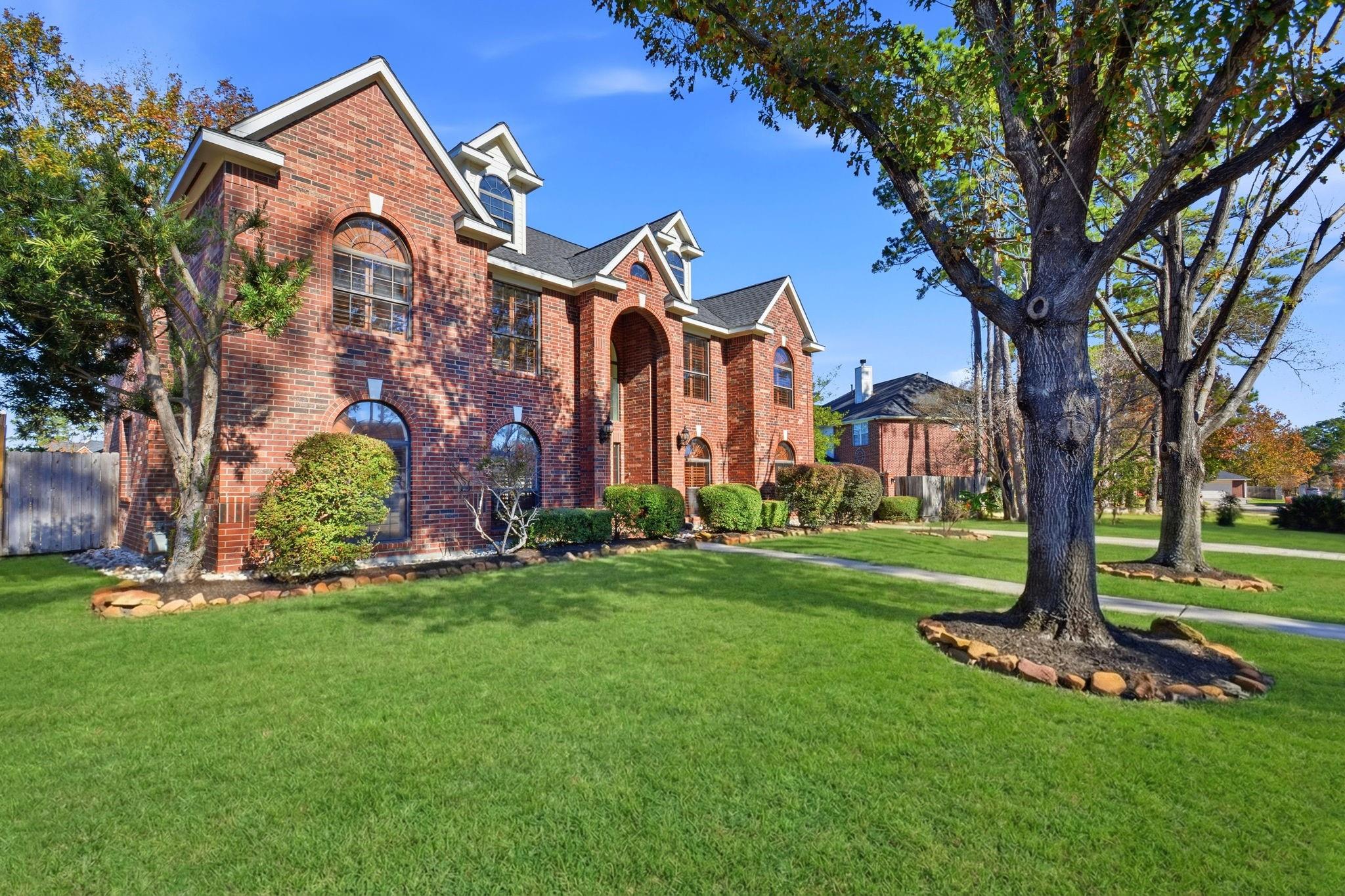 3318 Woods Edge Dr Drive