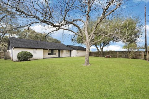 Tiny photo for 13003 Frank Lane, Stafford, TX 77477 (MLS # 75267393)