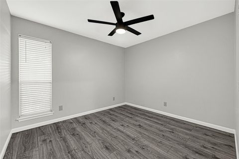 Tiny photo for 13003 Frank Lane, Stafford, TX 77477 (MLS # 75267393)